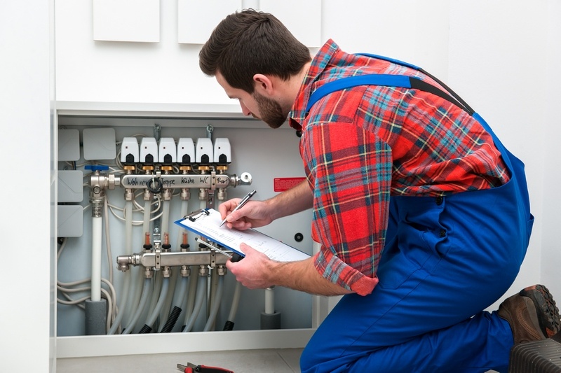 technician at the work